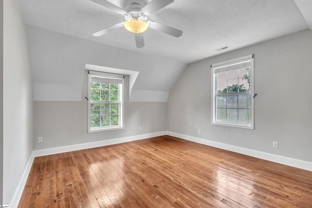 8 Spring Street, Piedmont, SC 29673
