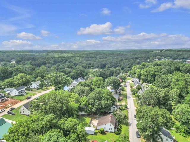 8 Spring Street, Piedmont, SC 29673