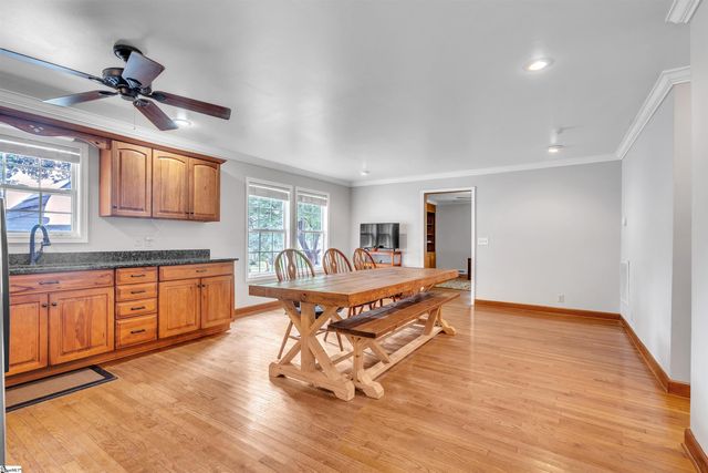 8 Spring Street, Piedmont, SC 29673