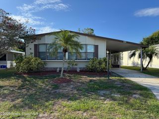 905 Dogwood Drive, Barefoot Bay, FL 32976