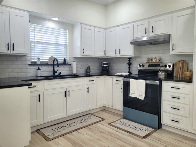 4241 Jacquelyn Dr, Corpus Christi, TX 78412