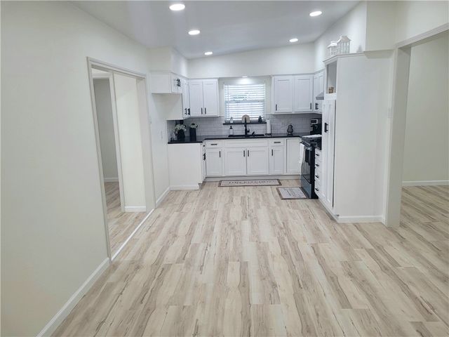 4241 Jacquelyn Dr, Corpus Christi, TX 78412