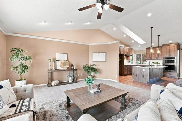 5801 E Victory Rd., Nampa, ID 83687