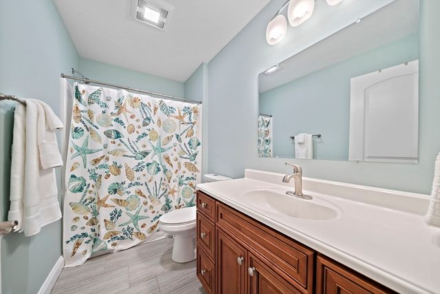 190 White St, Weymouth, MA 02190