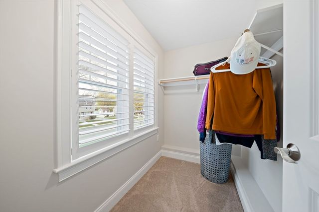 190 White St, Weymouth, MA 02190