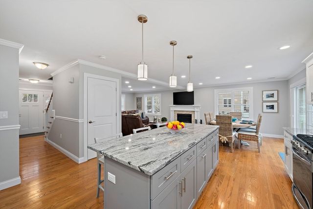 190 White St, Weymouth, MA 02190