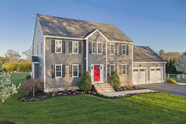 190 White St, Weymouth, MA 02190