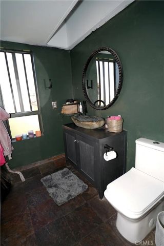 18954 Sherman Way 3, Reseda, CA 91335