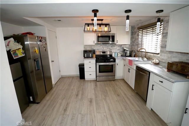 18954 Sherman Way 3, Reseda, CA 91335