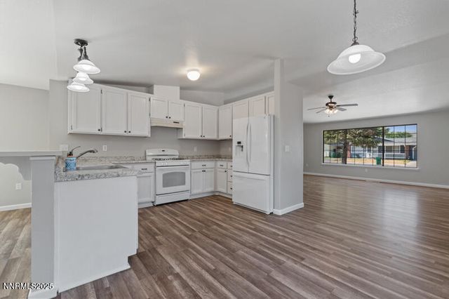 1381 Spooner Drive, Carson City, NV 89706