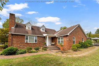 1238 Sand Plant Road, South Charleston, WV 25309