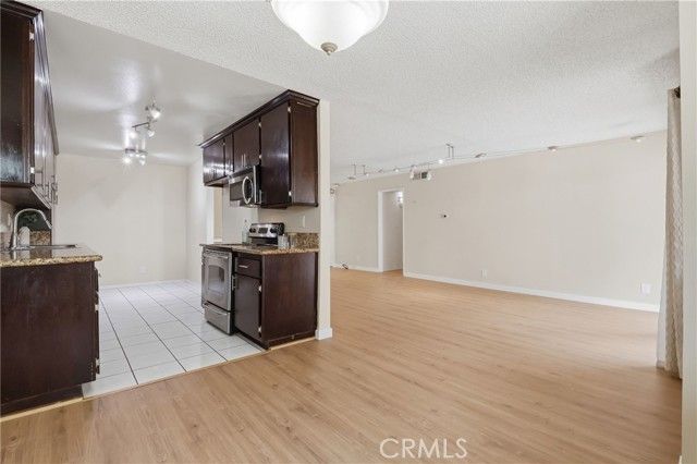 125 S Sierra Madre 104, Pasadena, CA 91107