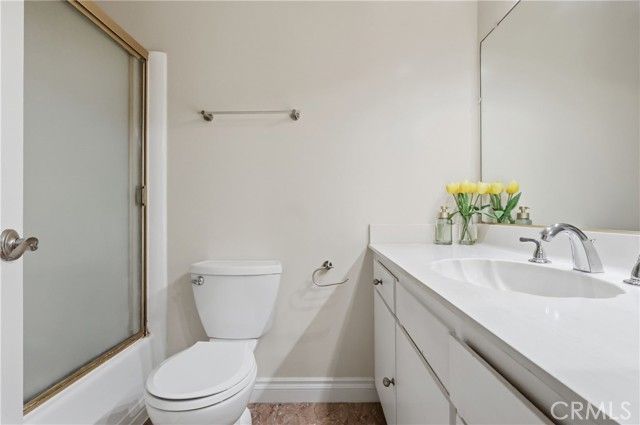 125 S Sierra Madre 104, Pasadena, CA 91107