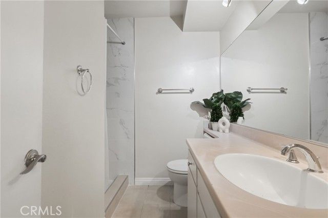 125 S Sierra Madre 104, Pasadena, CA 91107