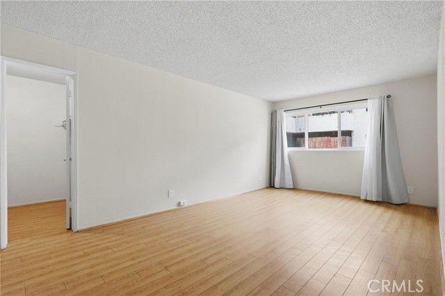 125 S Sierra Madre 104, Pasadena, CA 91107