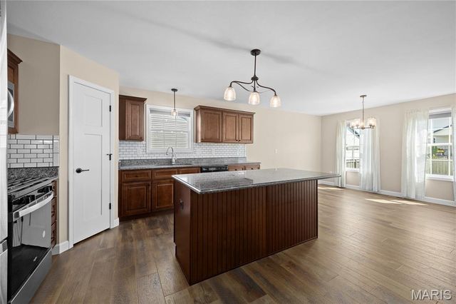 3452 Dakota Drive, Shiloh, IL 62221