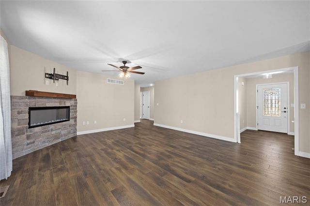 3452 Dakota Drive, Shiloh, IL 62221