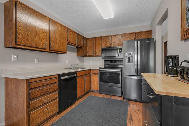4454 Churchill Street, Shoreview, MN 55126