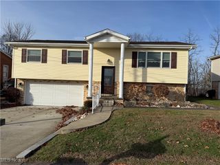 156 Mayfair Street, Weirton, WV 26062