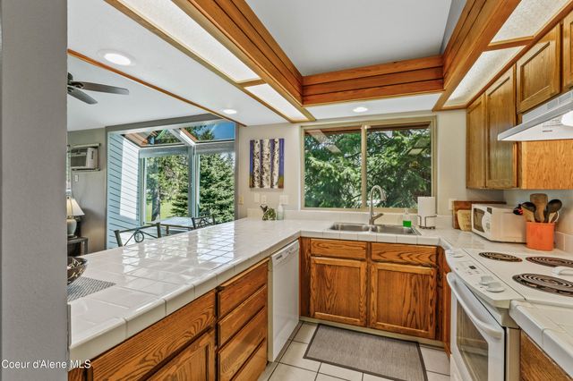 5299 W Green CT, UNIT 11, Rathdrum, ID 83858