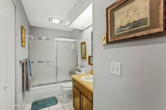 5299 W Green CT, UNIT 11, Rathdrum, ID 83858