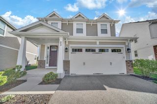 23 Commons Circle, Hawthorn Woods, IL 60047