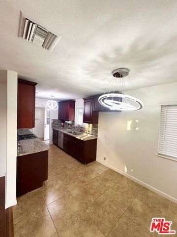 4500 W Tiller Avenue, Orange, CA 92868