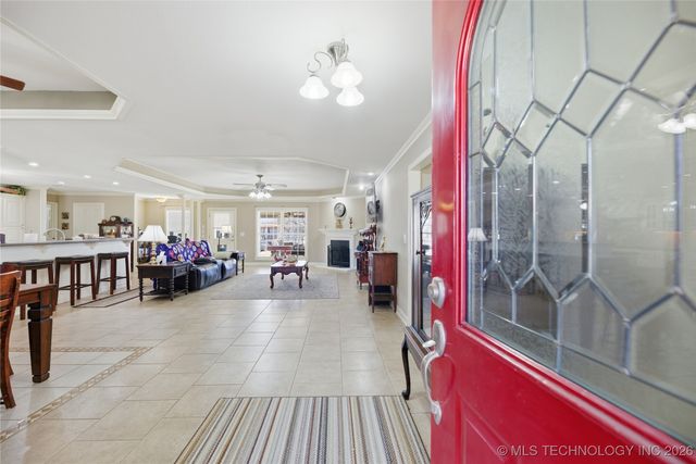 120 S Madison Avenue, Okmulgee, OK 74447