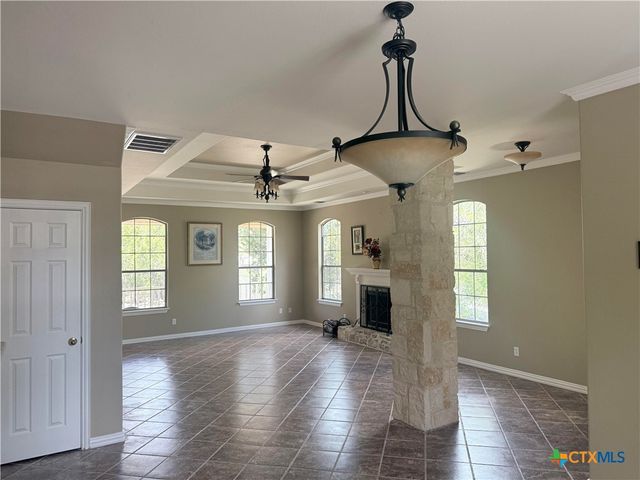 146 Creekview Drive, Canyon Lake, TX 78133