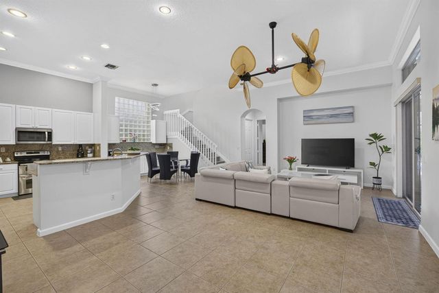 11202 Osprey Lake Lane, Palm Beach Gardens, FL 33412