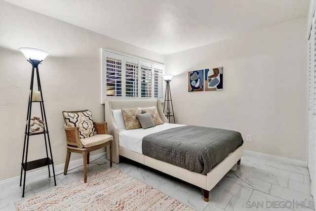 2600 Torrey Pines Rd B17, La Jolla, CA 92037