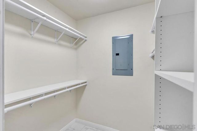 2600 Torrey Pines Rd B17, La Jolla, CA 92037