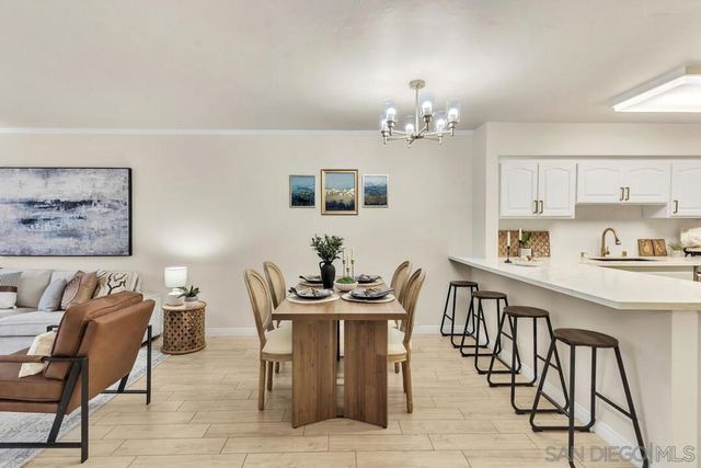 2600 Torrey Pines Rd B17, La Jolla, CA 92037