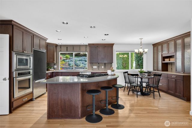 418 Briar Road, Bellingham, WA 98225