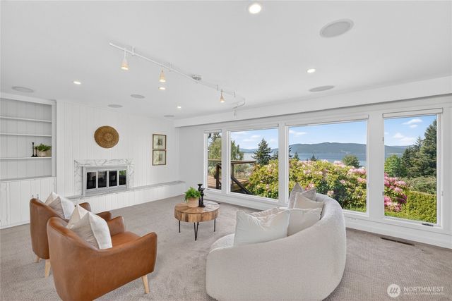418 Briar Road, Bellingham, WA 98225