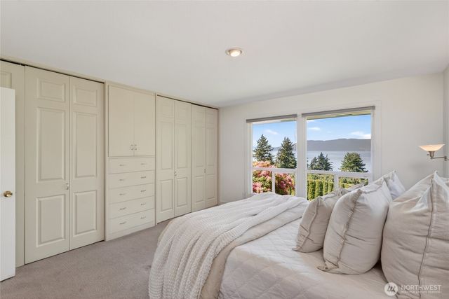 418 Briar Road, Bellingham, WA 98225