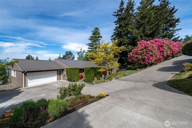 418 Briar Road, Bellingham, WA 98225