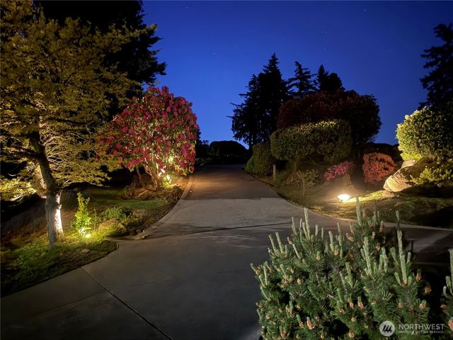 418 Briar Road, Bellingham, WA 98225