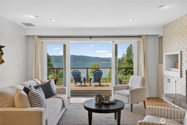418 Briar Road, Bellingham, WA 98225