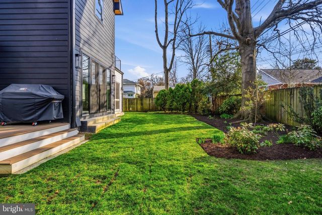 650 N JACKSON ST, Arlington, VA 22201