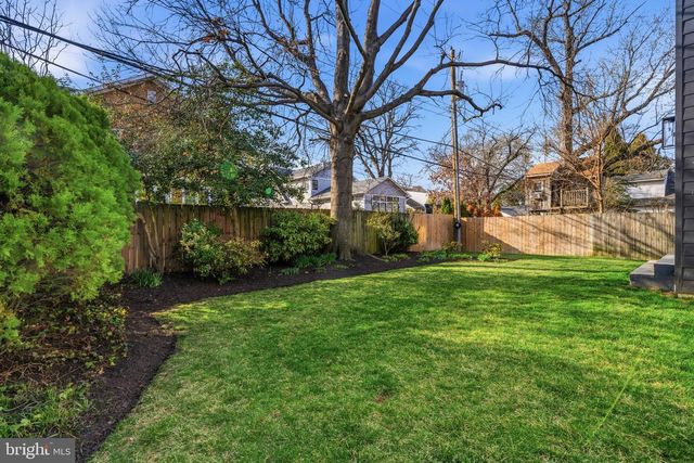 650 N JACKSON ST, Arlington, VA 22201