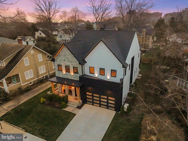 650 N JACKSON ST, Arlington, VA 22201