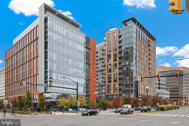 650 N JACKSON ST, Arlington, VA 22201