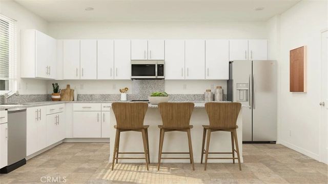 14327 Chaffey Street, Hesperia, CA 92345