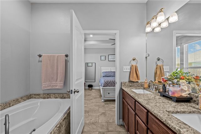 3845 Pennine Way, Corpus Christi, TX 78414