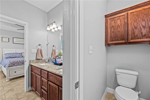 3845 Pennine Way, Corpus Christi, TX 78414