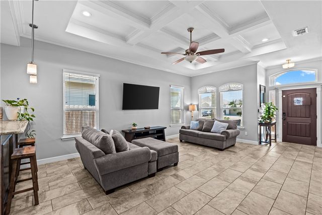 3845 Pennine Way, Corpus Christi, TX 78414