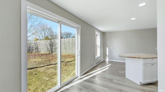 1801 Spy Run Avenue, Fort Wayne, IN 46805