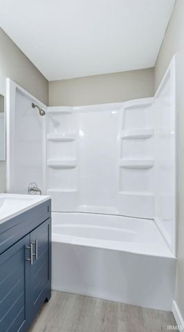 1801 Spy Run Avenue, Fort Wayne, IN 46805