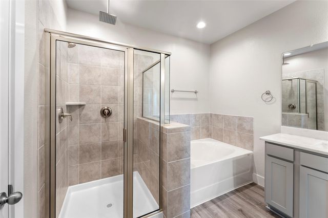 7703 Rainbow Close Lane, Houston, TX 77055